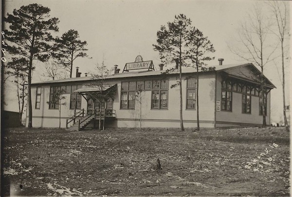 American Library Association (ALA) Library War Service camp library at Camp Greene, N.C